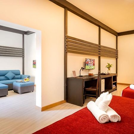 Reveal Courtyard In Reveal Angkor Siem Reap Exterior foto